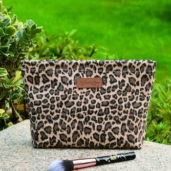 Голяма косметичка с леопардовым принтом - стилна скъпа чанта-органайзер за тоалетни принадлежности за жени и момичета