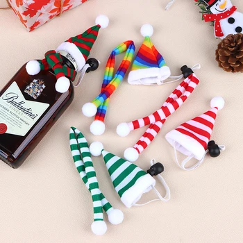 1 комплект Мини-цветен Коледна шапка, шал, куклено шапки, аксесоари за дома в кукла къща, малки шапки за еднократна употреба за домашни любимци, за костюми, Коледното бутилки вино, декор