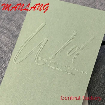 Изработена по поръчка на визитна картичка е от памучна хартия с текстура 3D лого с релефни изображения на поръчка